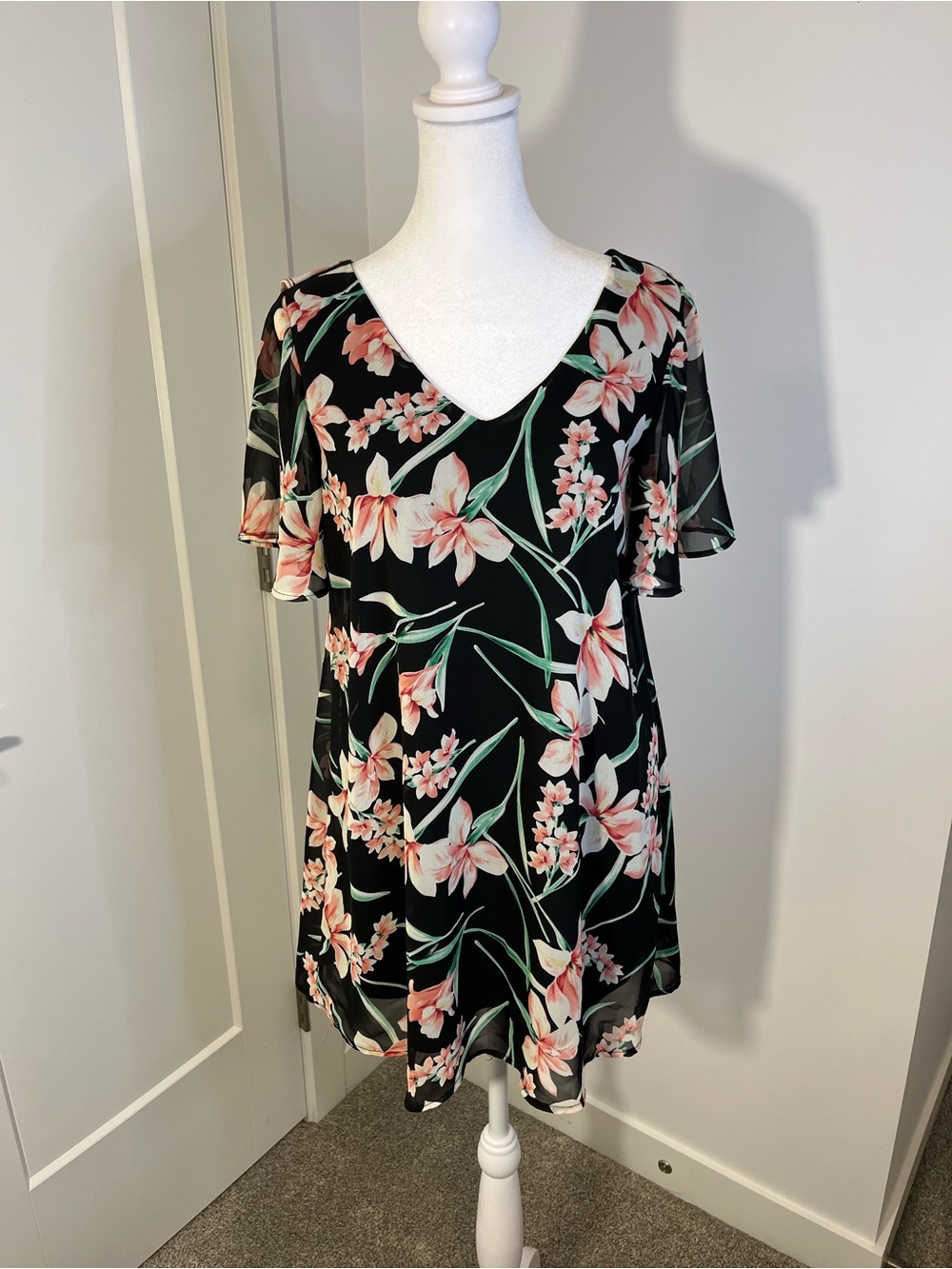 SIENNA SKY Flowy Floral Dress - FREE SHIPPING on Bundles $95+